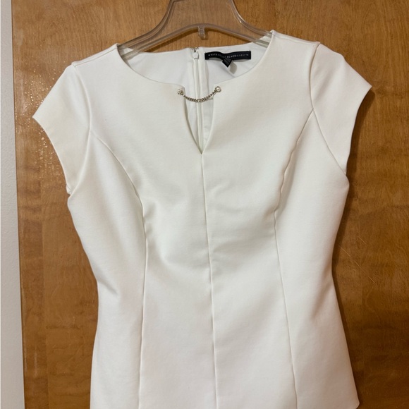 Elegant Top Size 8 White House Black Market Fully Lined , perfect condition - Picture 2 of 7